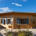 Мини-отель Carolinger Huettendorf Weyer (Limburg-Weilburg)