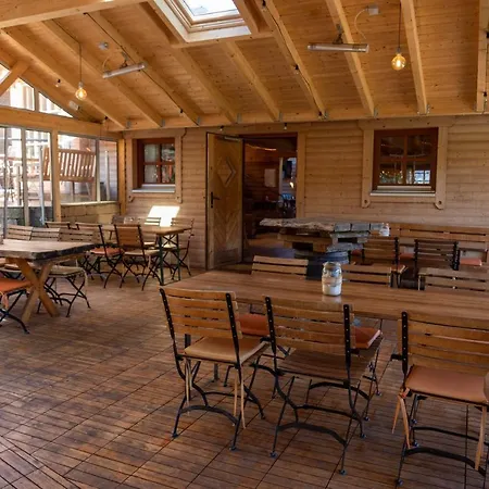 Carolinger Huettendorf 3* Weyer (Limburg-Weilburg)