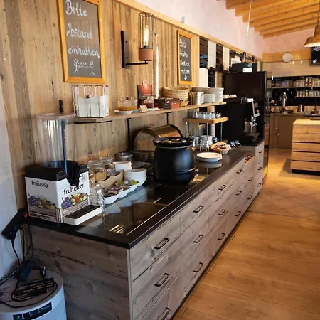 Carolinger Huettendorf 3* Weyer (Limburg-Weilburg)