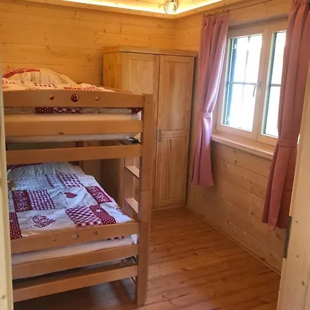 Carolinger Huettendorf Penzion