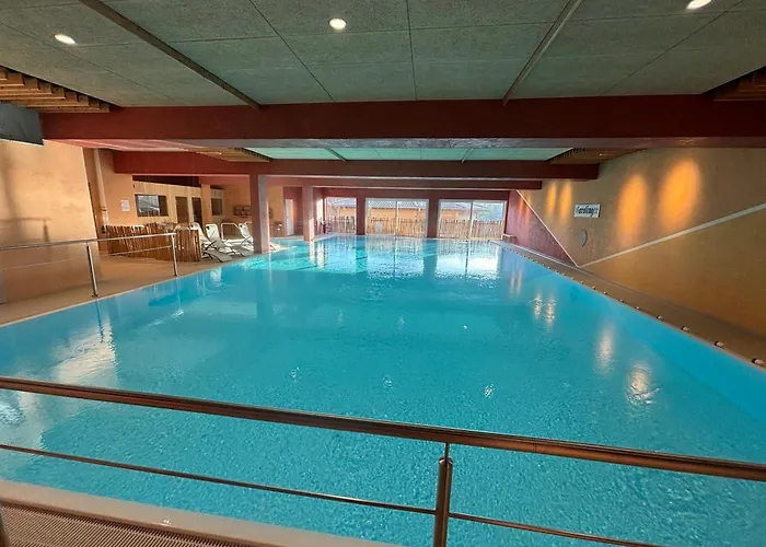 Carolinger Huettendorf