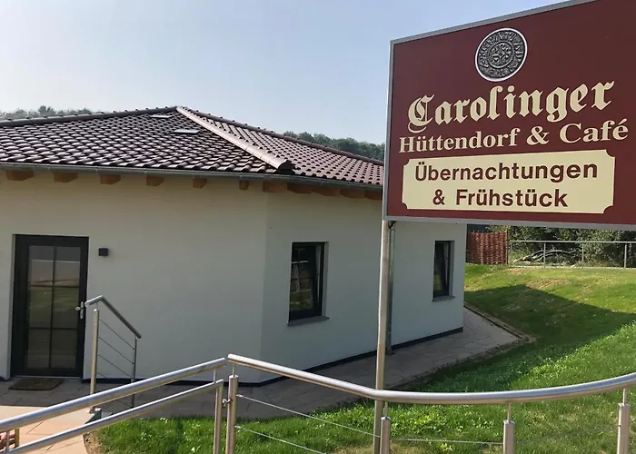 Carolinger 3* Weyer (Limburg-Weilburg)